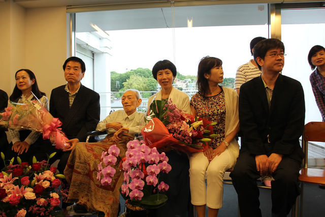 家人弟子学生为吴清源老师百岁祝寿