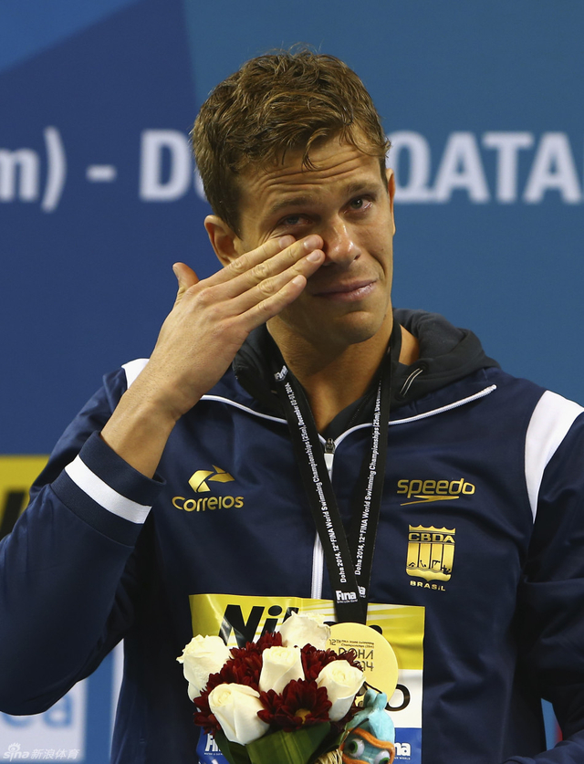 小西埃洛又哭了