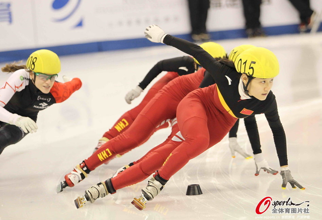 短道世界杯李红爽夺冠