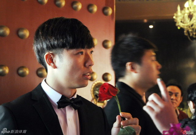 13年11月6日,张稀哲出席王晓龙婚礼