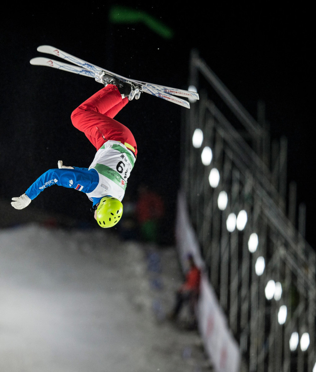 空中技巧世界杯中国选手夺冠