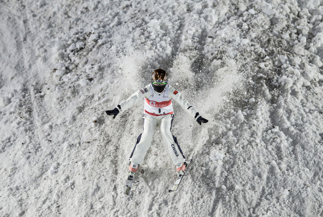 空中技巧世界杯中国选手夺冠