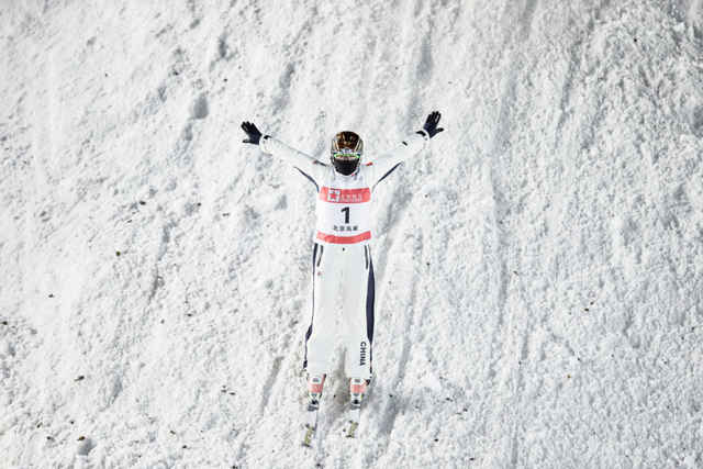 空中技巧世界杯中国选手夺冠