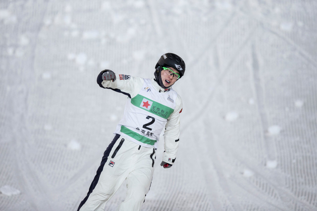 空中技巧世界杯中国选手夺冠