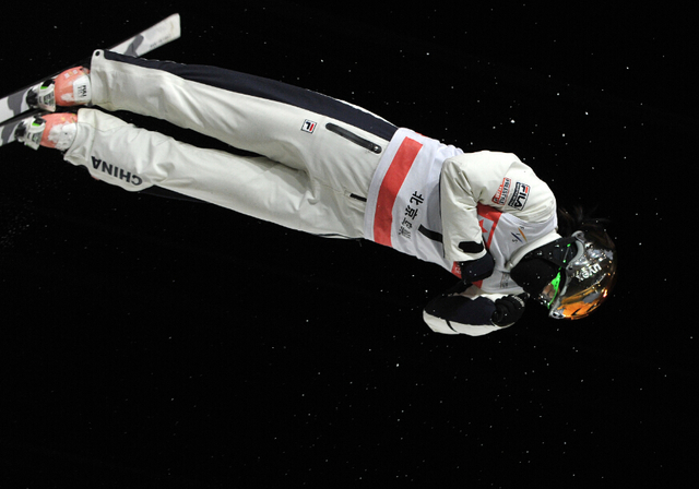 徐梦桃空中翱翔