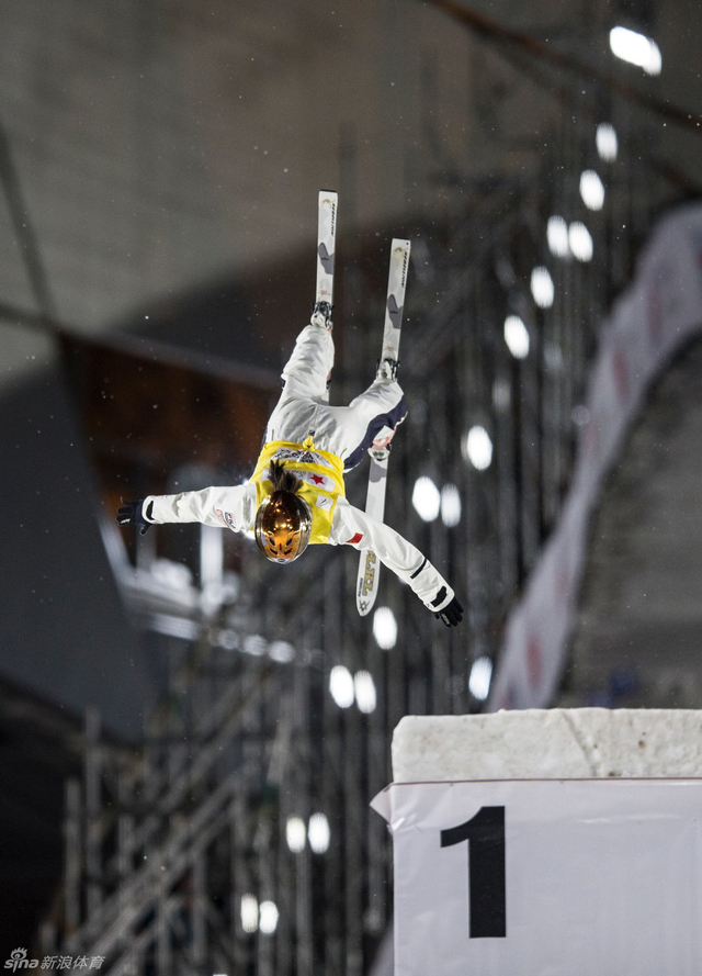 中国选手做空中技巧