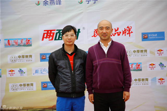 与李老师合影.