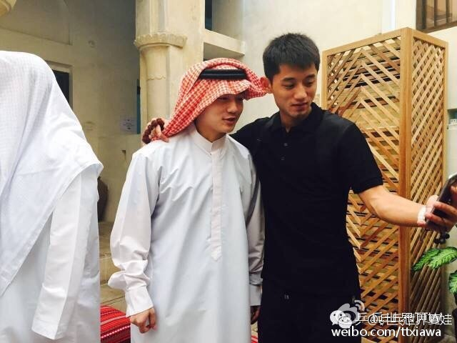 张继科怎么不穿