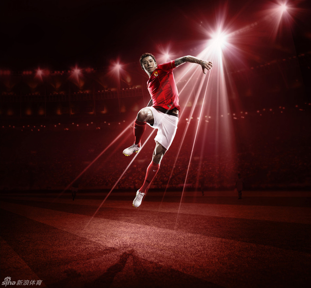 广州恒大2015赛季主场球衣