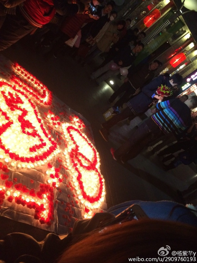 女排国手沈静思获浪漫求婚