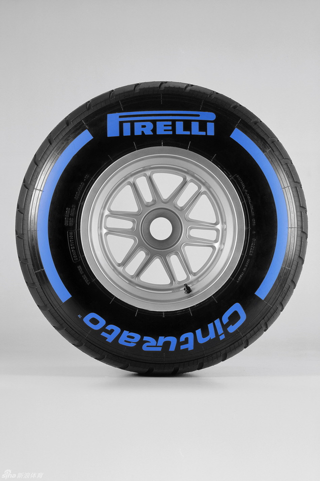 倍耐力F1全雨胎