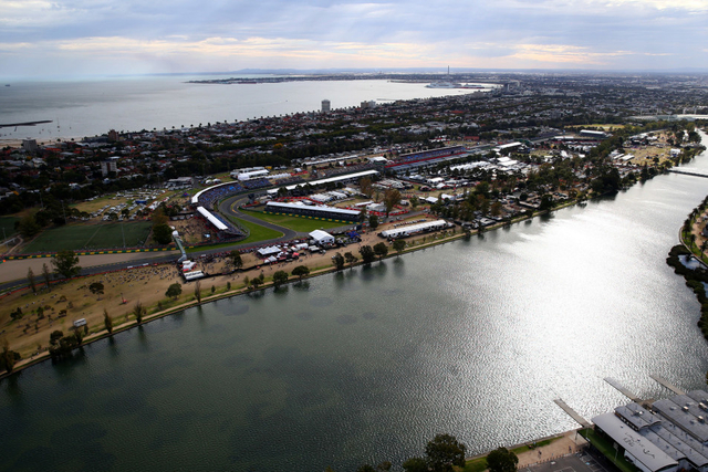 空中俯拍墨尔本赛道