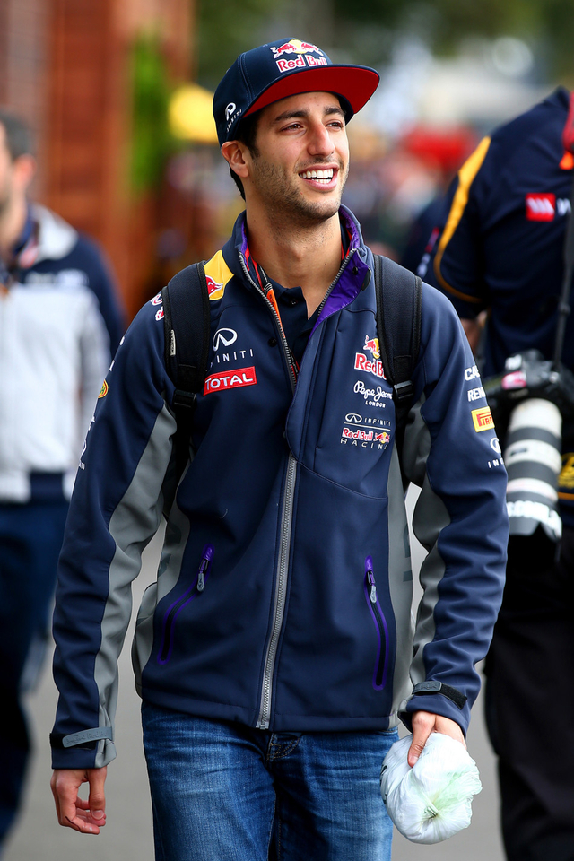 澳洲本土车手里卡多