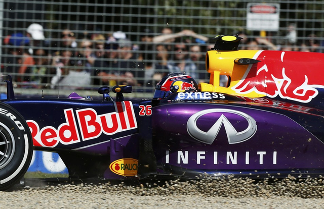 科维亚特冲入陶粒坑