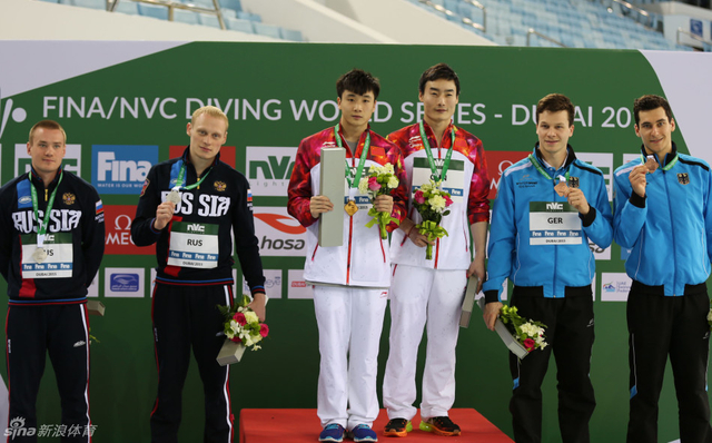 男子双人3米板前三名