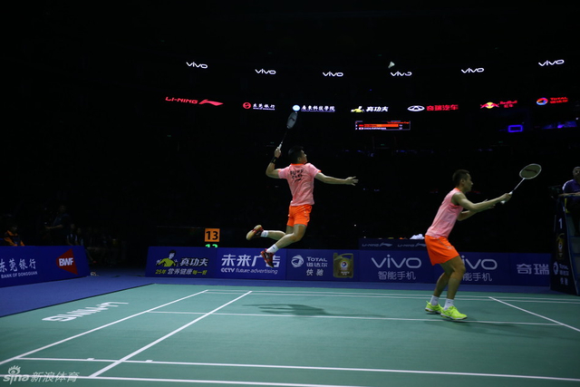 傅海峰大力劈杀