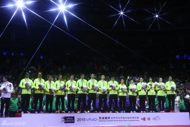 中国队登上最高领奖台