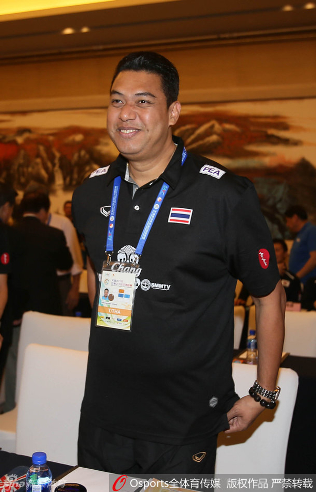 泰国主帅加提蓬