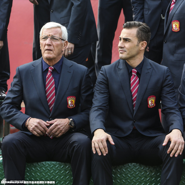 20150223 与里皮参加正装合影