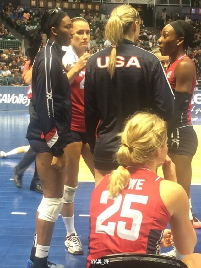 阿金和杰克逊交流