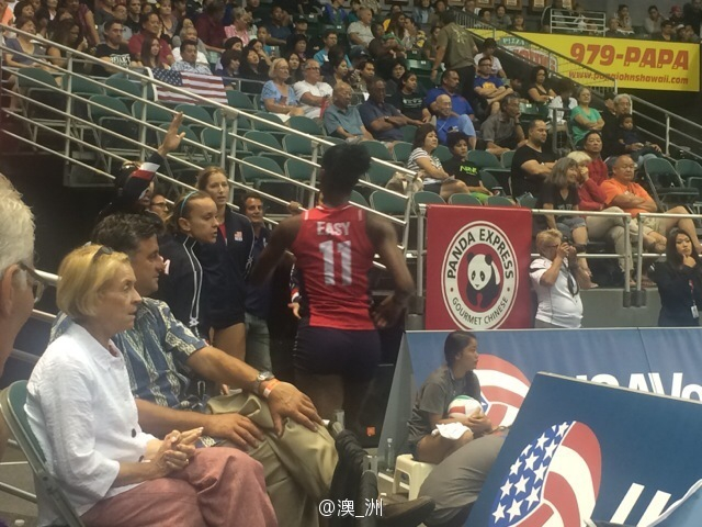 霍奇被替换下场