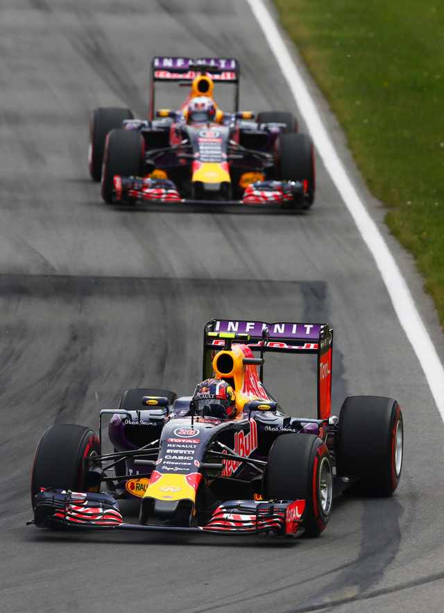 科维亚特领先里卡多