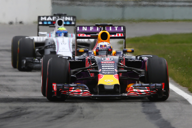 红牛车队里卡多