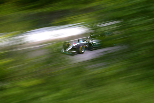 梅赛德斯车队汉密尔顿