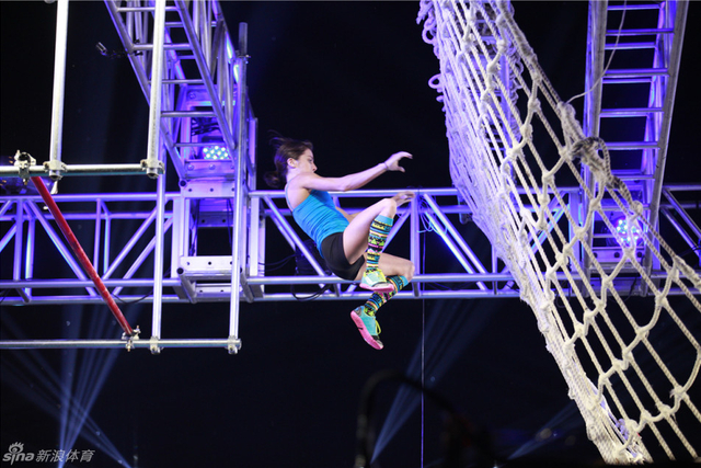 江苏卫视大型户外闯关节目《极限勇士》首播