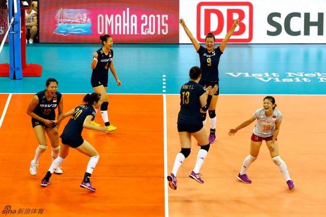 张常宁高举双臂