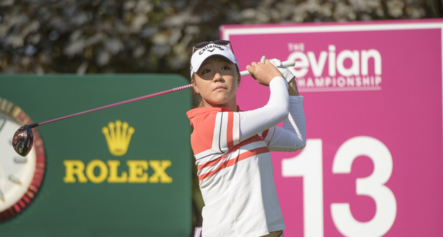 第三度挥杆依云