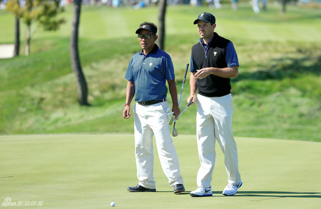 贾第与舒瓦泽尔组合