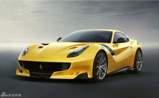 2016-Ferrari-F12tdf