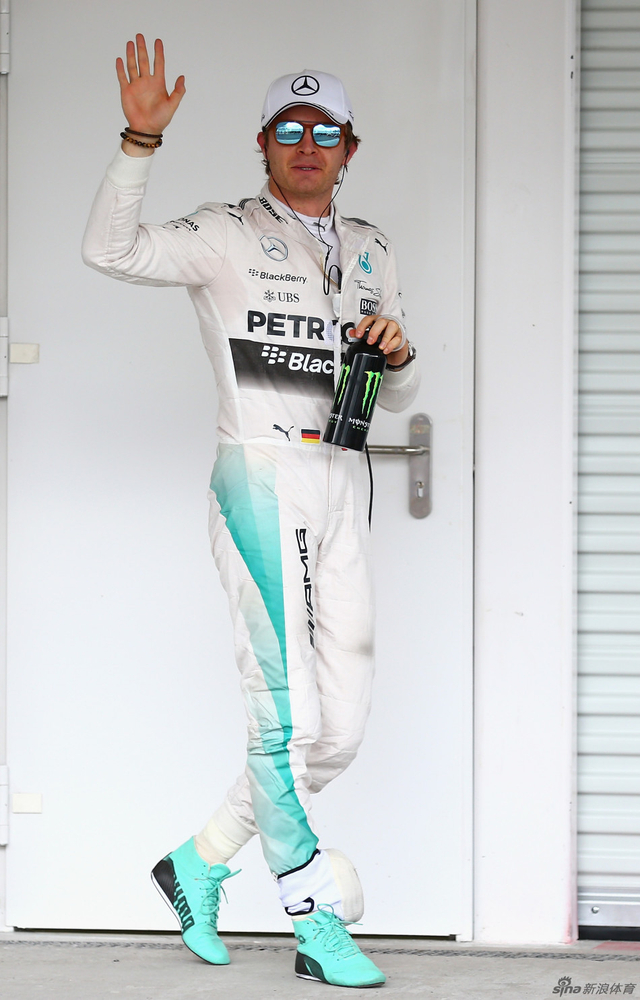 杆位得主罗斯博格