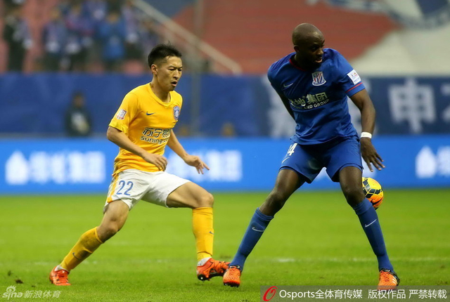 吴曦和西索科争球