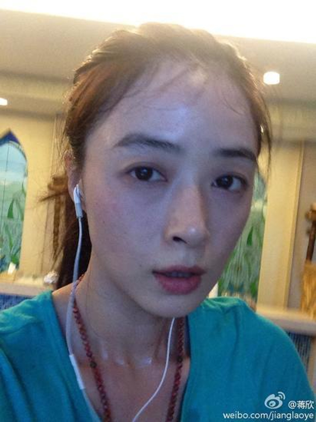 蒋欣也是个跑步的汉子