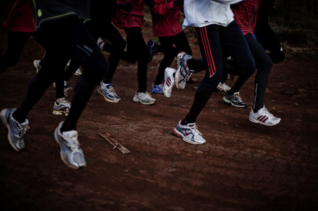 22-跑步去上学也成为他们最早开跑的一个动机