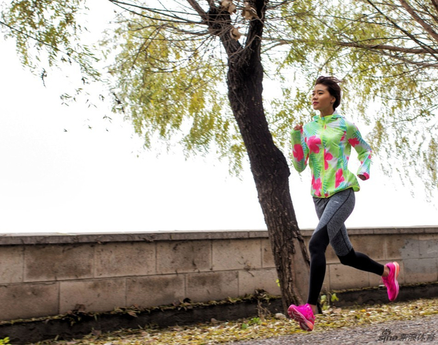 【装备控】李宁云系列升级 缓震加强配备智能芯