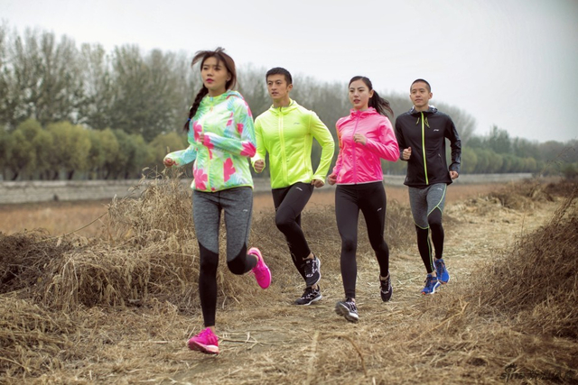 【装备控】李宁云系列升级 缓震加强配备智能芯