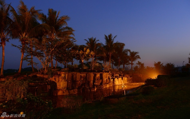 仰光皇家民加拉顿乡村俱乐部喷泉