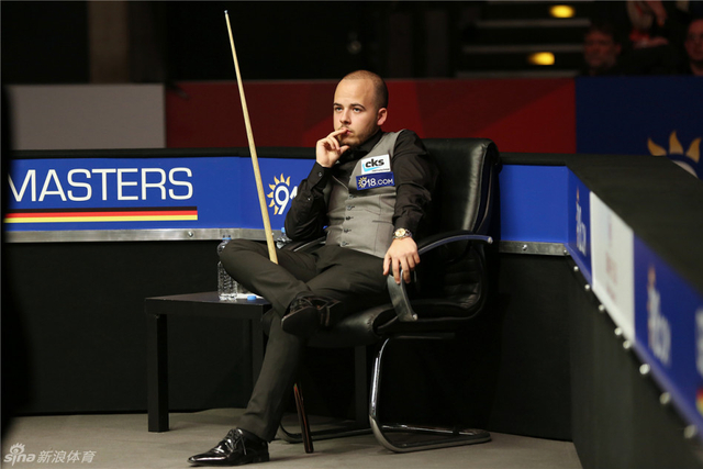 布雷切尔等待机会