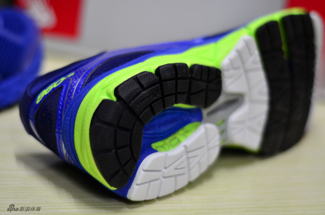新百伦860v6跑鞋开箱实拍