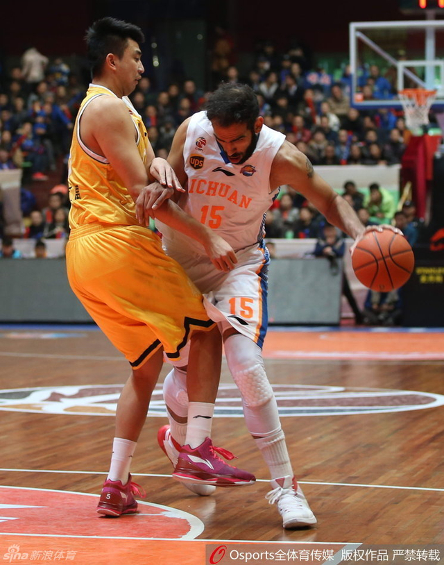 哈达迪持球单打