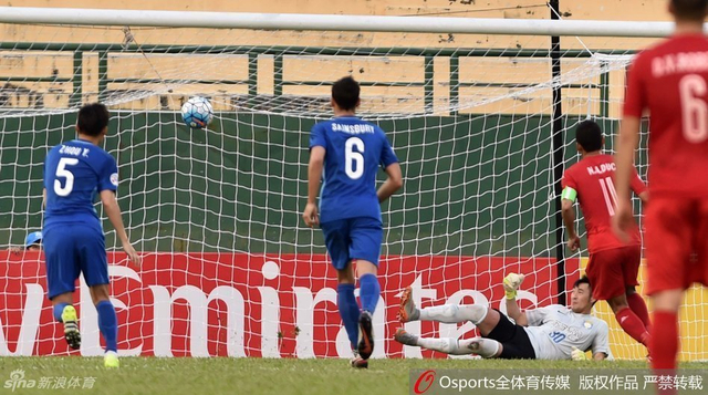 张思鹏球门失守