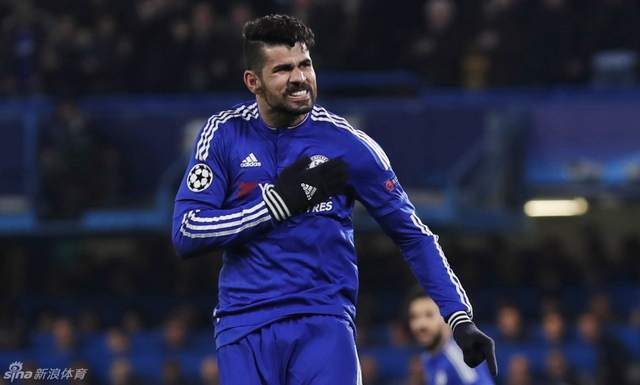 科斯塔捶胸庆祝进球