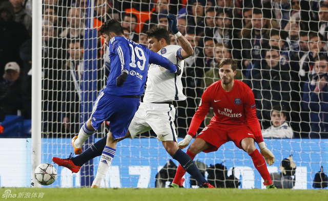 科斯塔破门瞬间