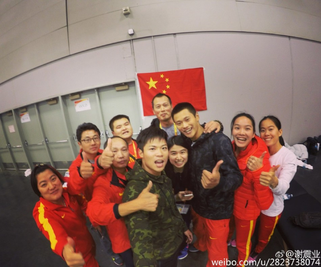 田径小鲜肉谢震业帅气照