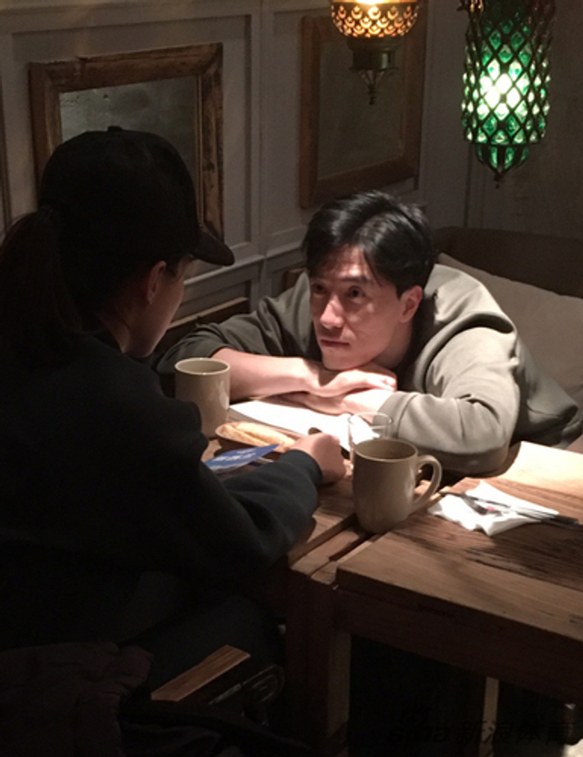 刘翔吴莎咖啡馆甜蜜约会