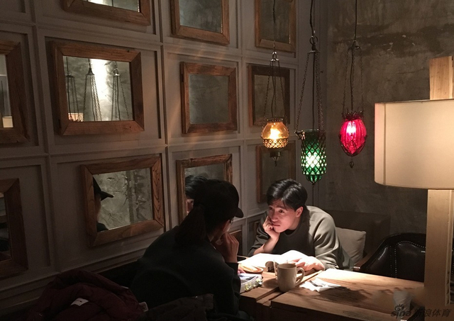 刘翔吴莎咖啡馆甜蜜约会