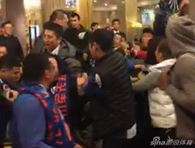 辽宁男篮下榻酒店发生斗殴